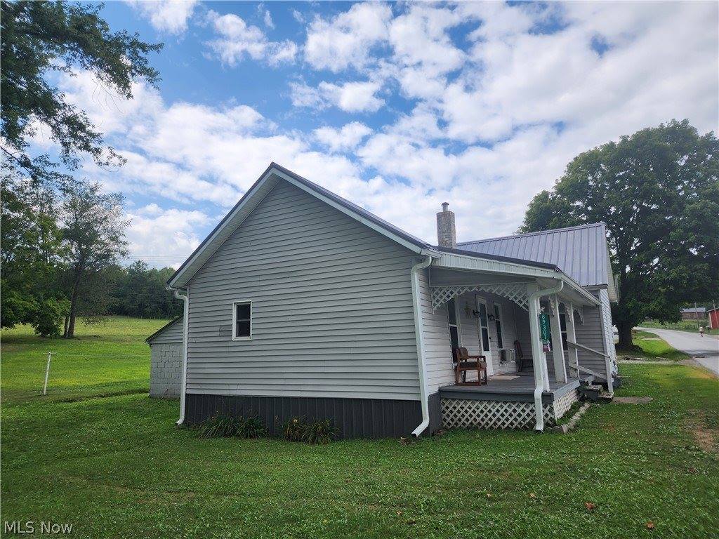 69301 Birmingham Road North, Lore City, OH 43755