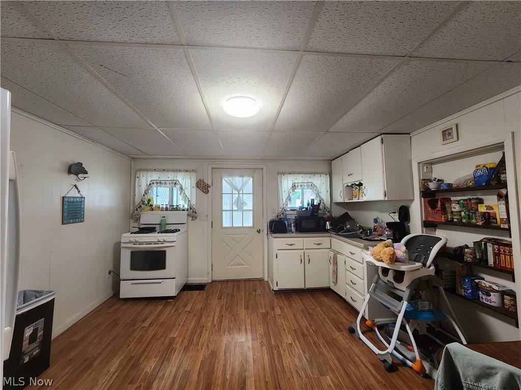 69301 Birmingham Road North, Lore City, OH 43755