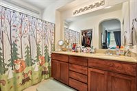 3106 Lea Sterling Way, Rancho Cordova, CA 95670