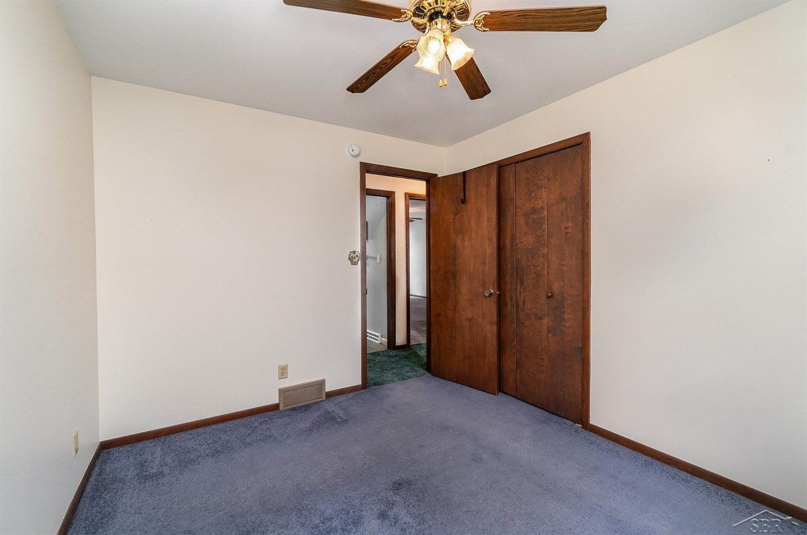 571 E Dawn Drive, Saginaw, MI 48623