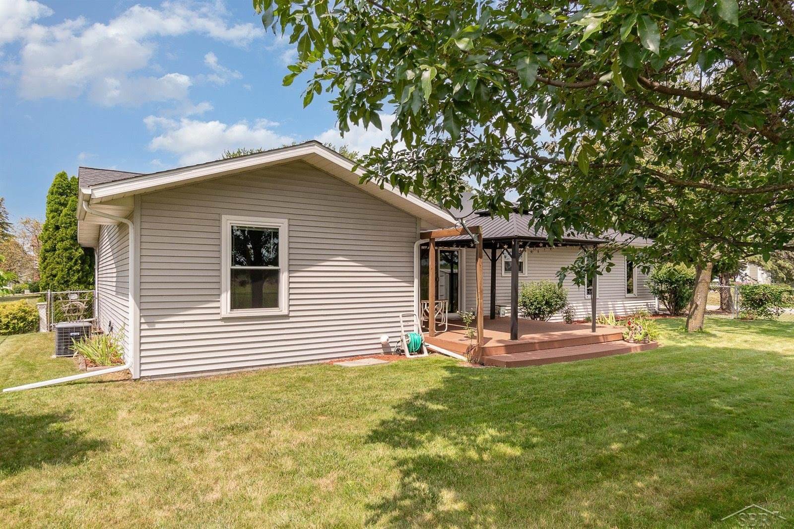 571 E Dawn Drive, Saginaw, MI 48623