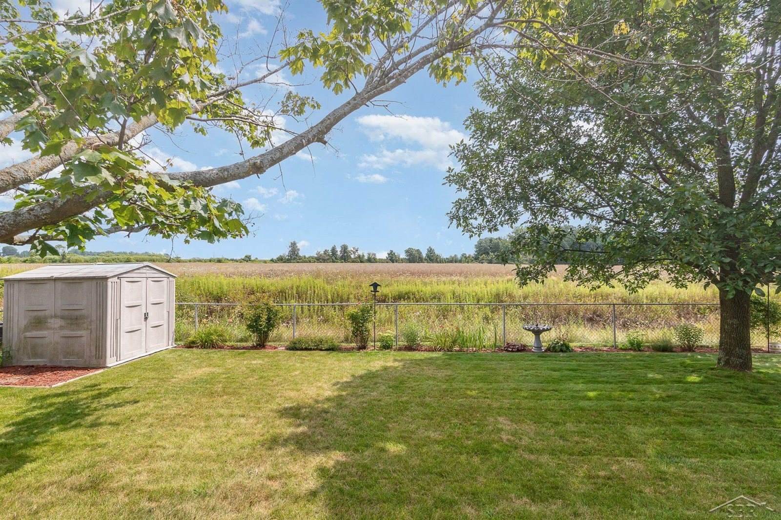 571 E Dawn Drive, Saginaw, MI 48623