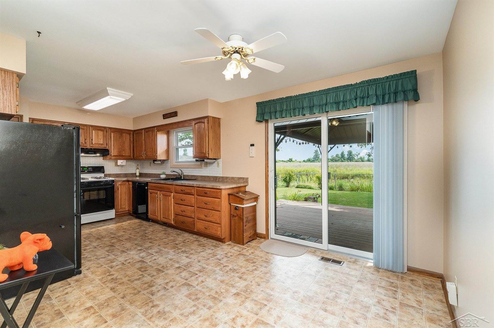 571 E Dawn Drive, Saginaw, MI 48623