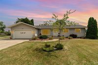 571 E Dawn Drive, Saginaw, MI 48623