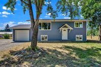 60 Cherry Lane, Moyie Springs, ID 83845