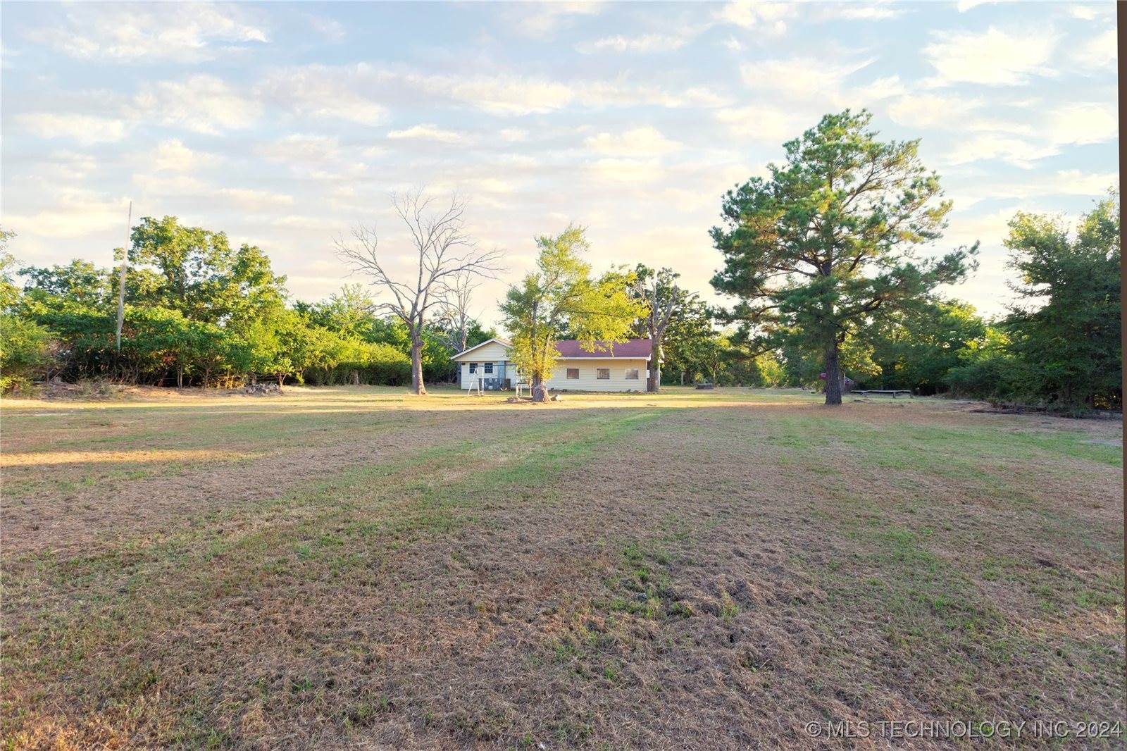 48 Dow, Hartshorne, OK 74547