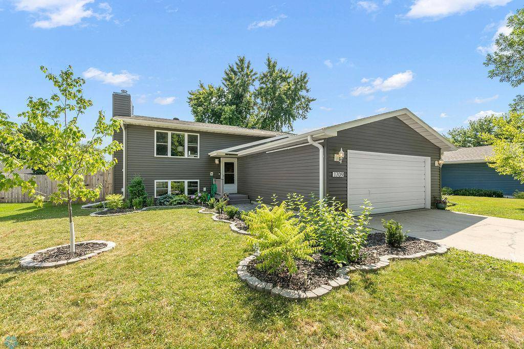 1709 3rd Avenue East, West Fargo, ND 58078