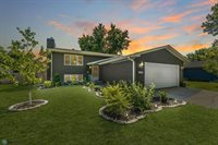 1709 3rd Avenue East, West Fargo, ND 58078