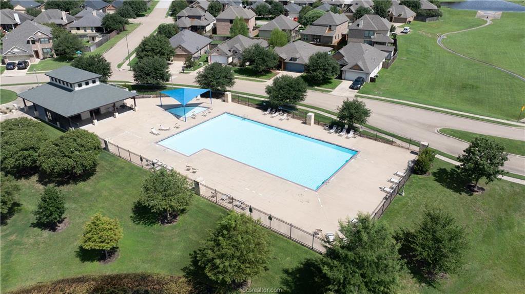 15621 Shady Brook Lane, College Station, TX 77845