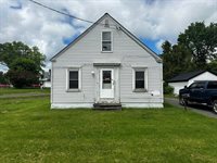 57 Parsons Street, Presque Isle, ME 04769
