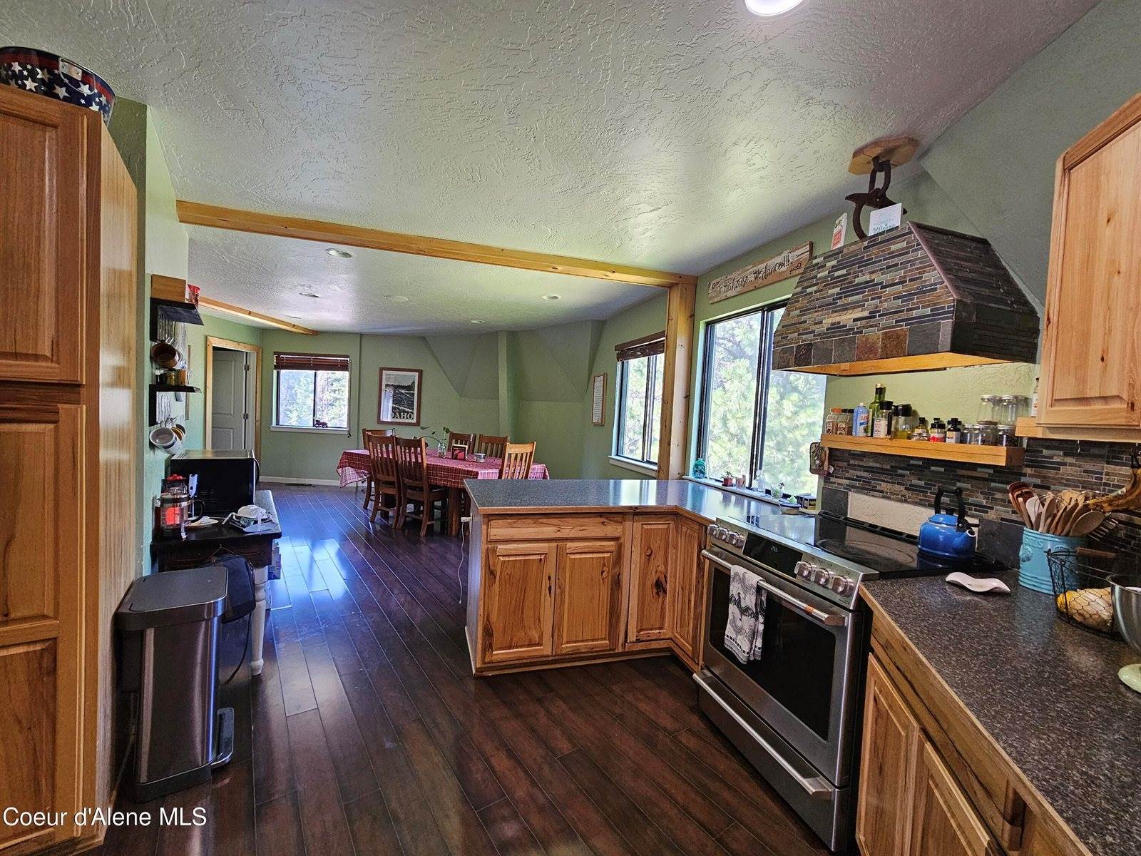 590 Skyhawk Dr., Spirit Lake, ID 83869