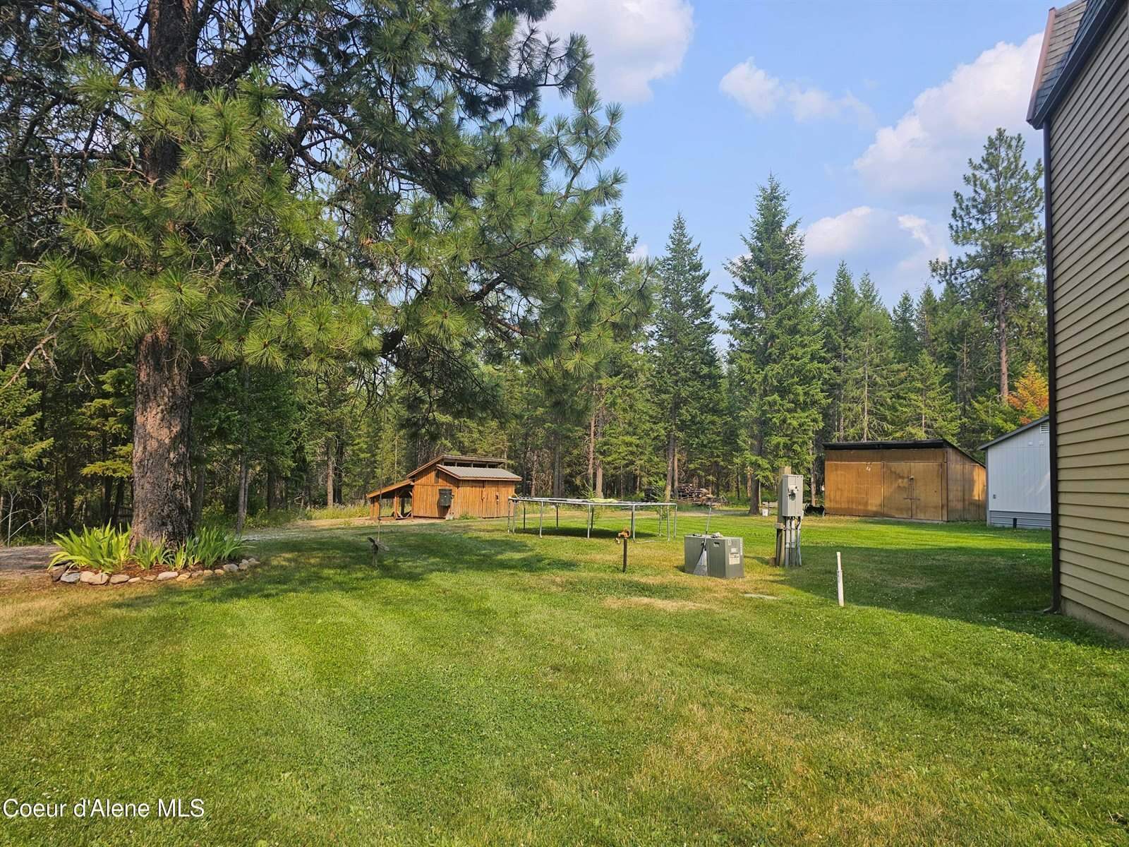 590 Skyhawk Dr., Spirit Lake, ID 83869