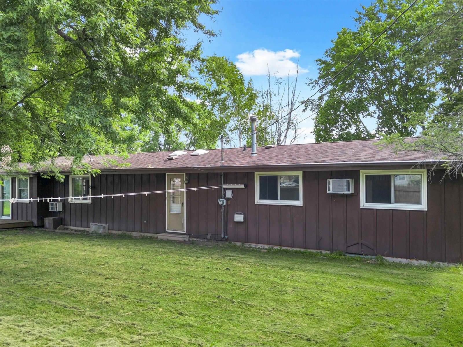 700 N Willow Avenue, Marshfield, WI 54449