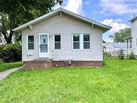 125 17TH Avenue, East Moline, IL 61244