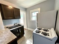 125 17TH Avenue, East Moline, IL 61244