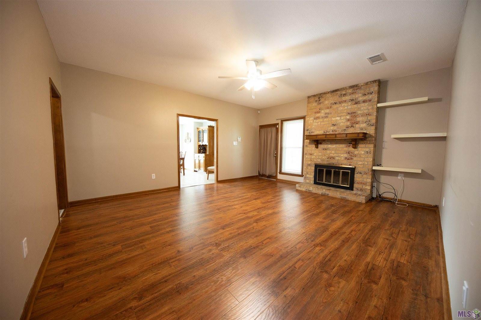 40099 Todd Dr, Prairieville, LA 70769