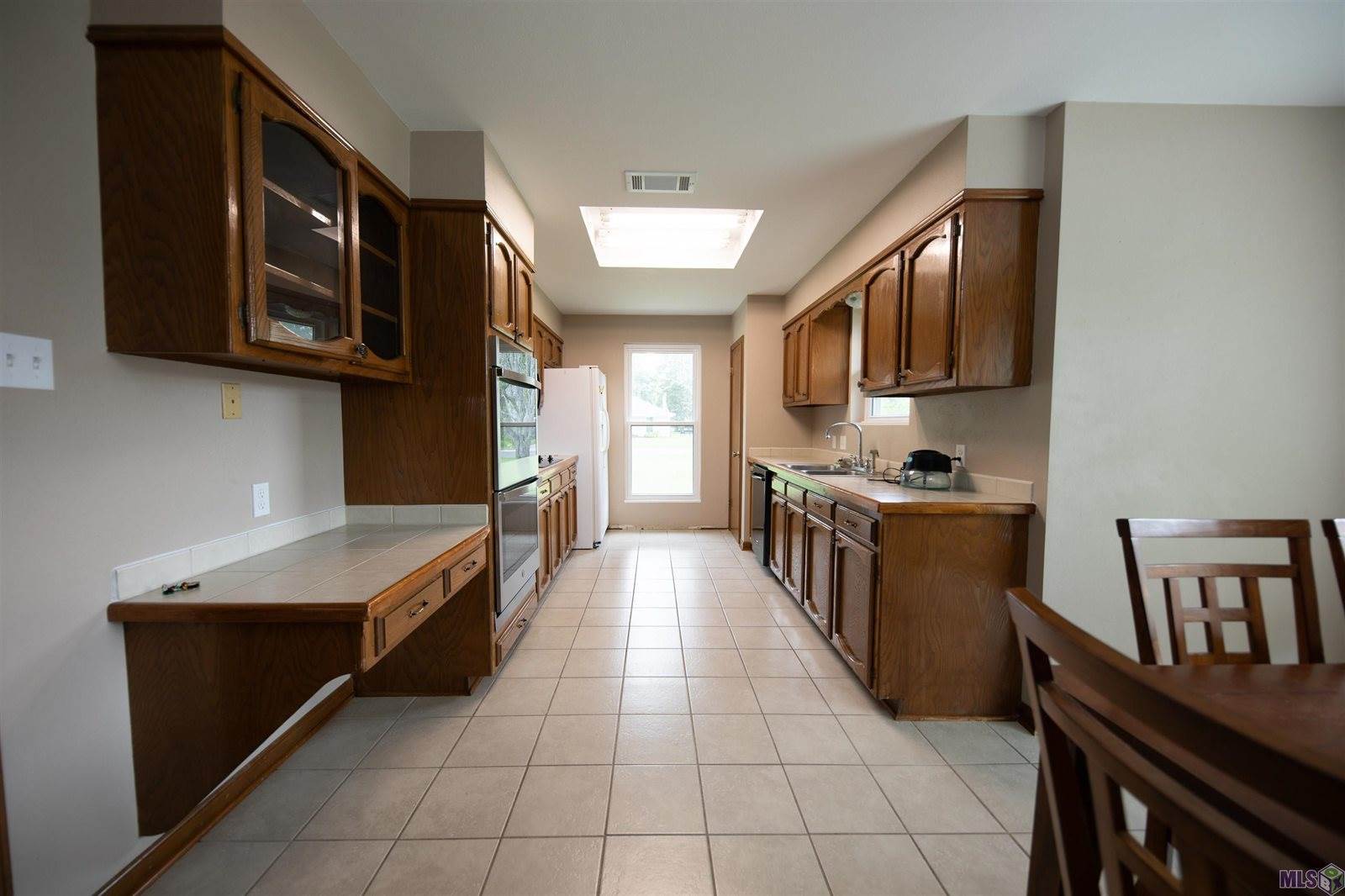 40099 Todd Dr, Prairieville, LA 70769