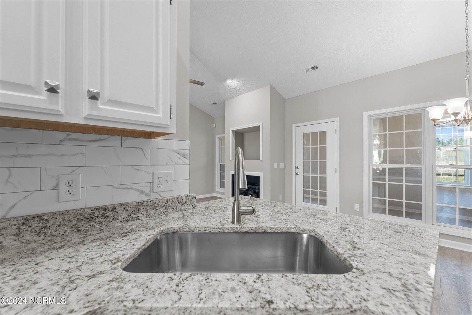 550 West Denny Avenue, Pinebluff, NC 28373