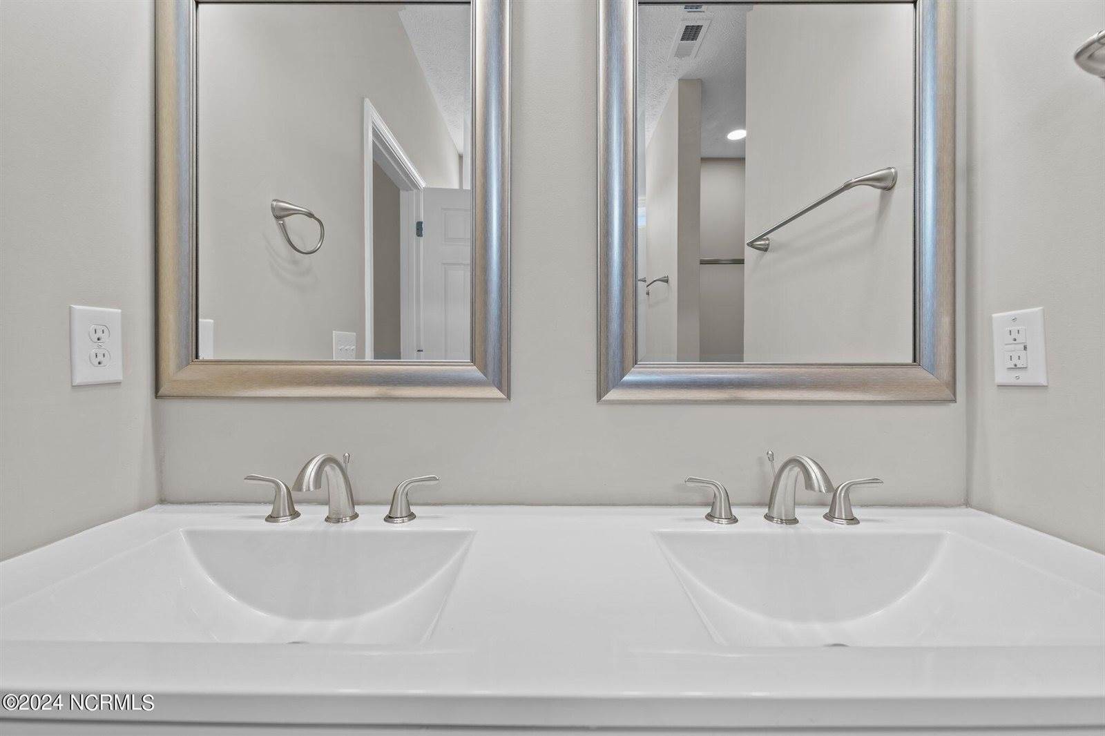 550 West Denny Avenue, Pinebluff, NC 28373