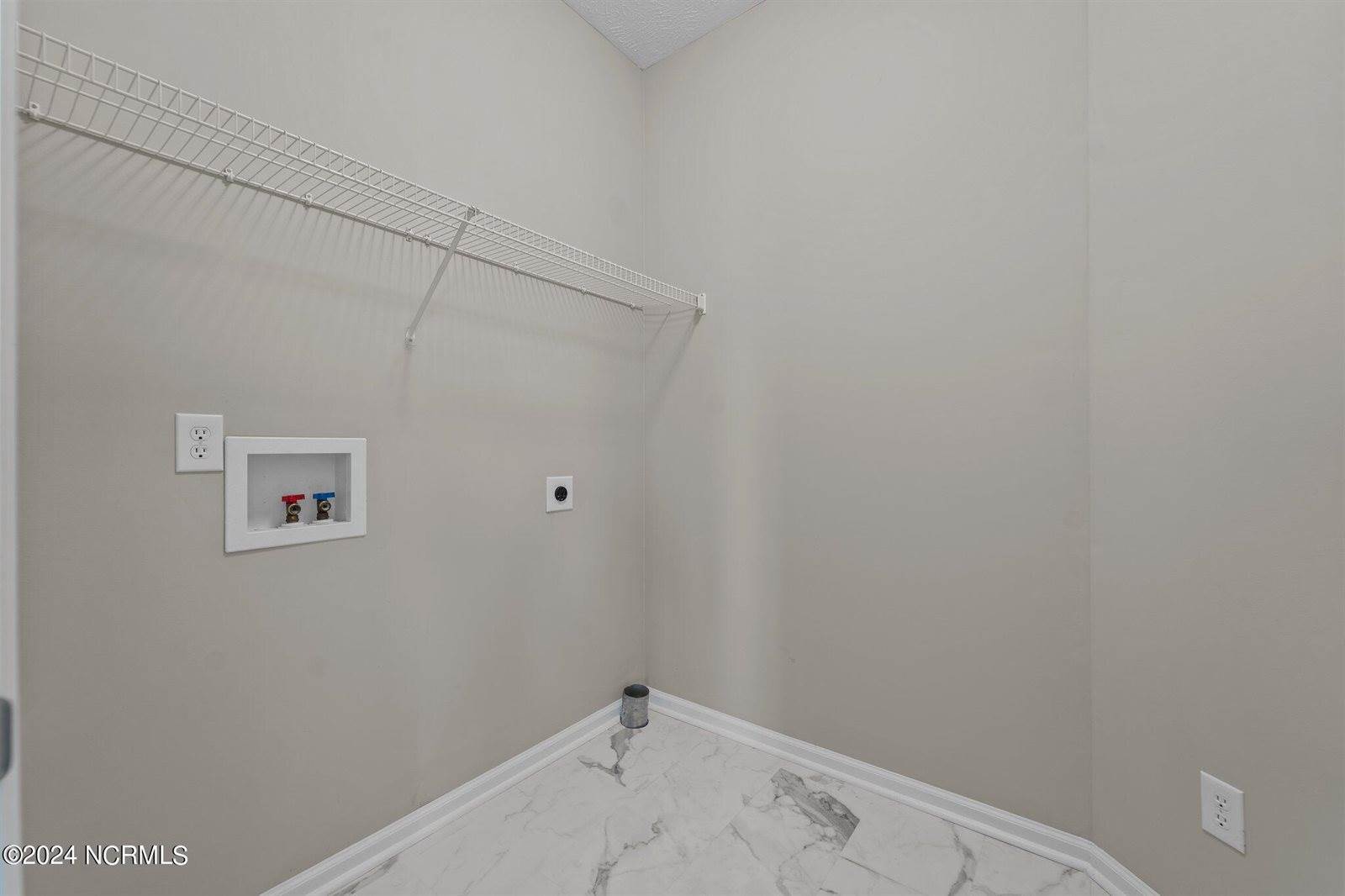 550 West Denny Avenue, Pinebluff, NC 28373