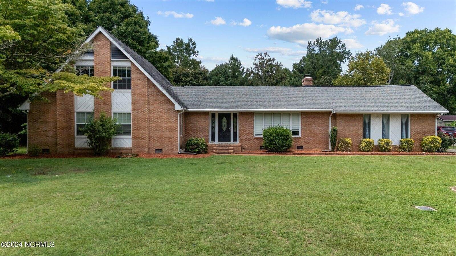 711 Highland Drive, Laurinburg, NC 28352