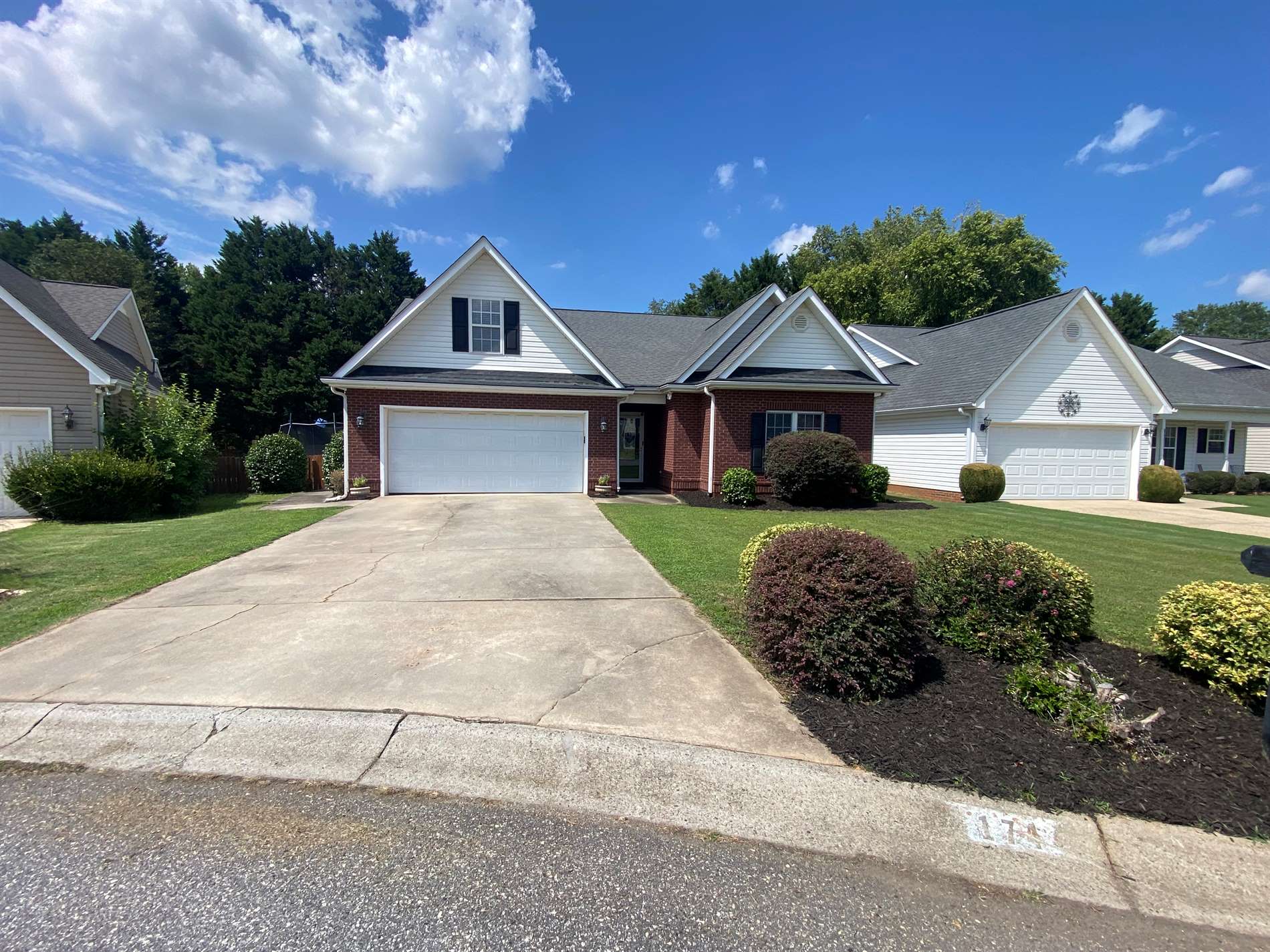 174 Elliott Circle, Anderson, SC 29621