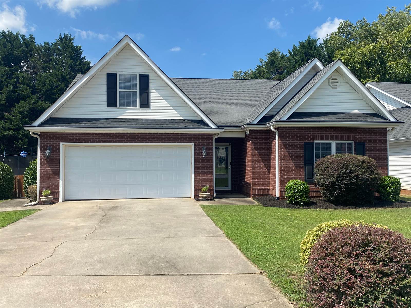 174 Elliott Circle, Anderson, SC 29621