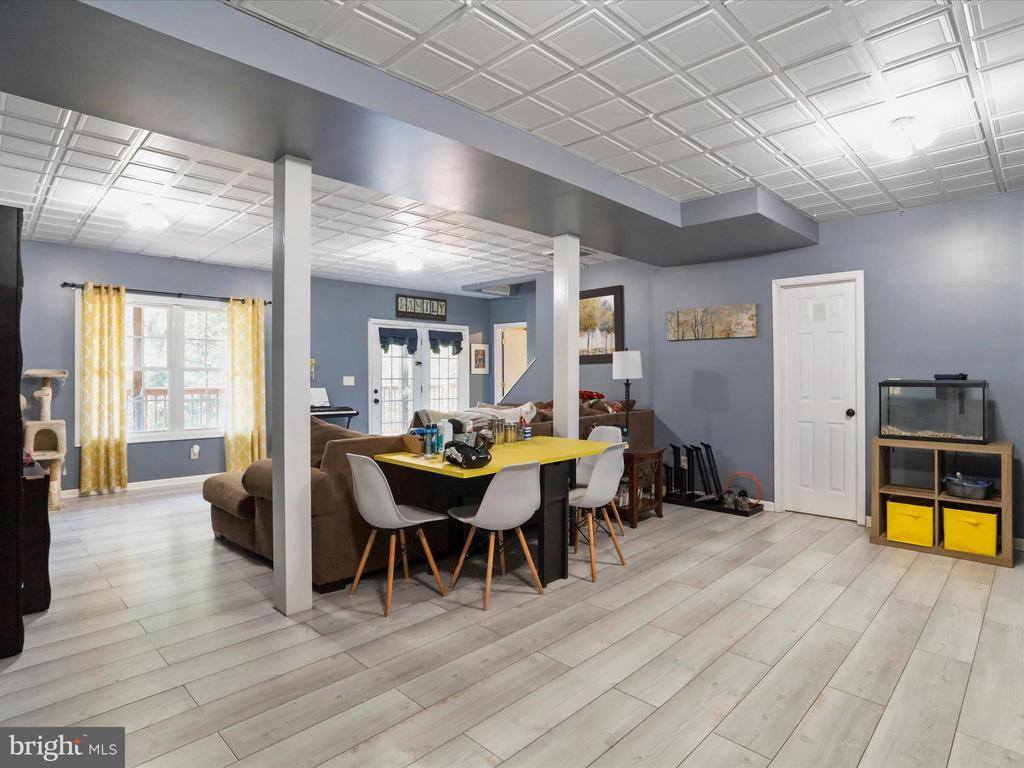 856 Lamplight Road, Inwood, WV 25428