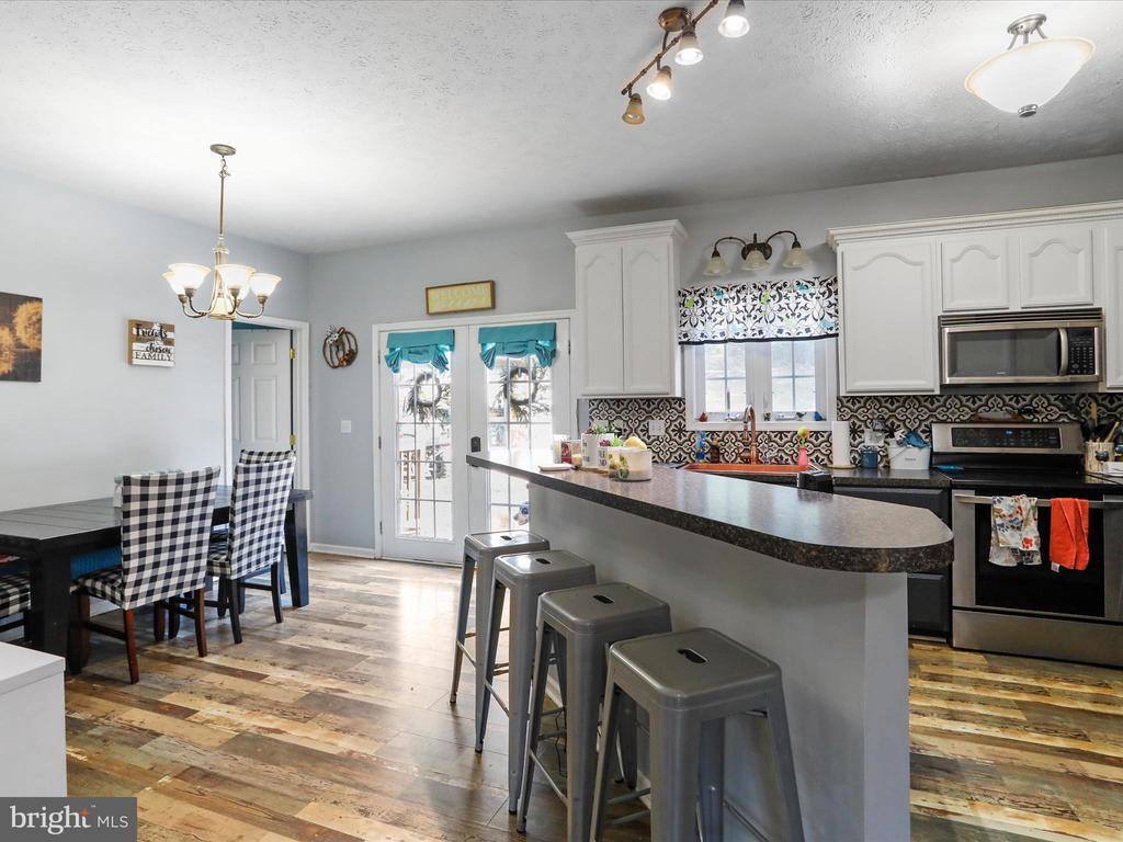 856 Lamplight Road, Inwood, WV 25428