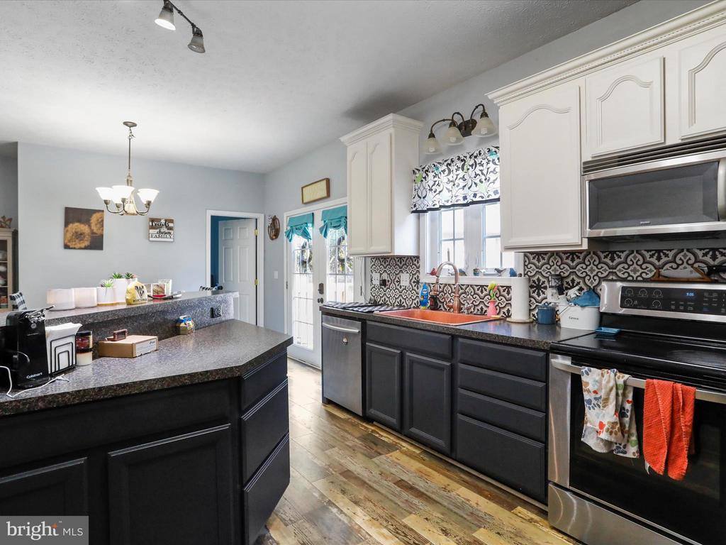 856 Lamplight Road, Inwood, WV 25428