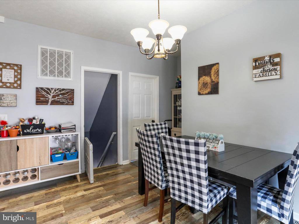 856 Lamplight Road, Inwood, WV 25428