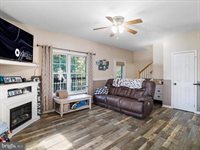 856 Lamplight Road, Inwood, WV 25428