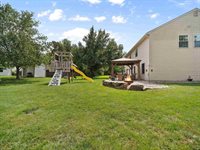 302 Stormy Court, Fort Wayne, IN 46804