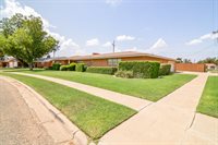 802 6th Street, Wolfforth, TX 79382