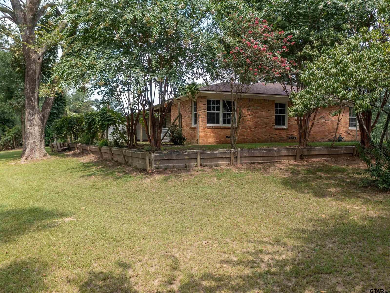 2419 Sampson Drive, Tyler, TX 75701