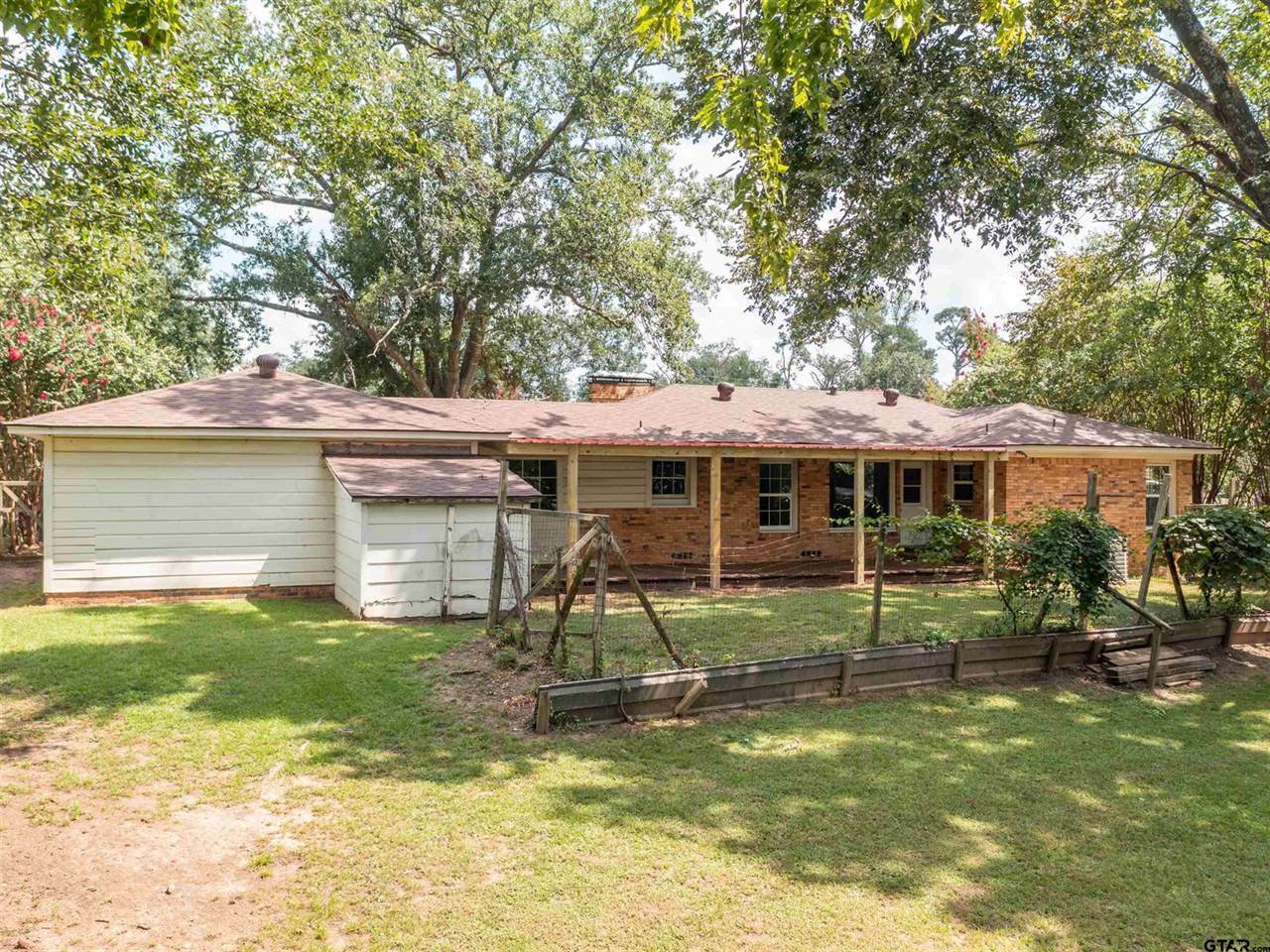 2419 Sampson Drive, Tyler, TX 75701