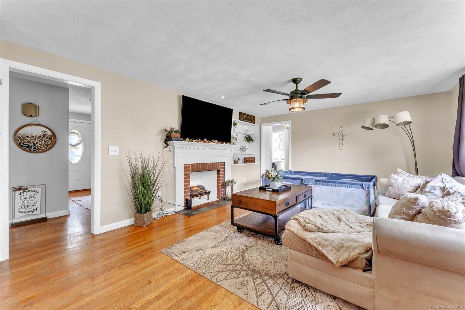 58 West Granby, Granby, CT 06035