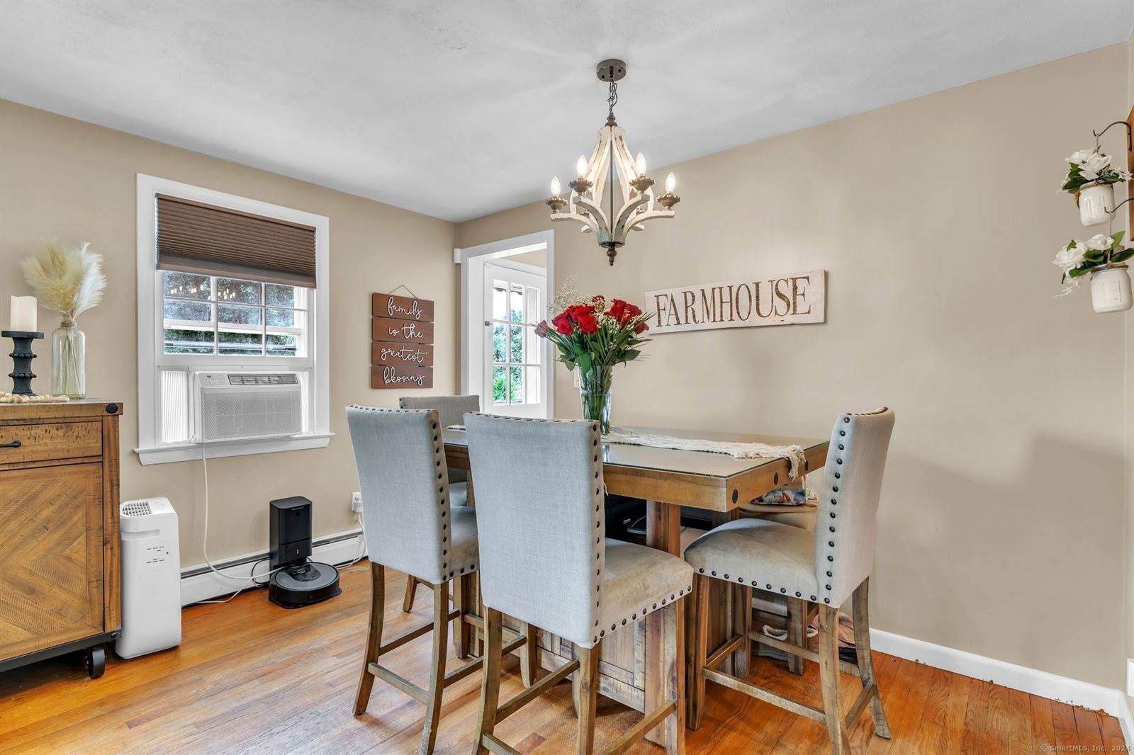 58 West Granby, Granby, CT 06035