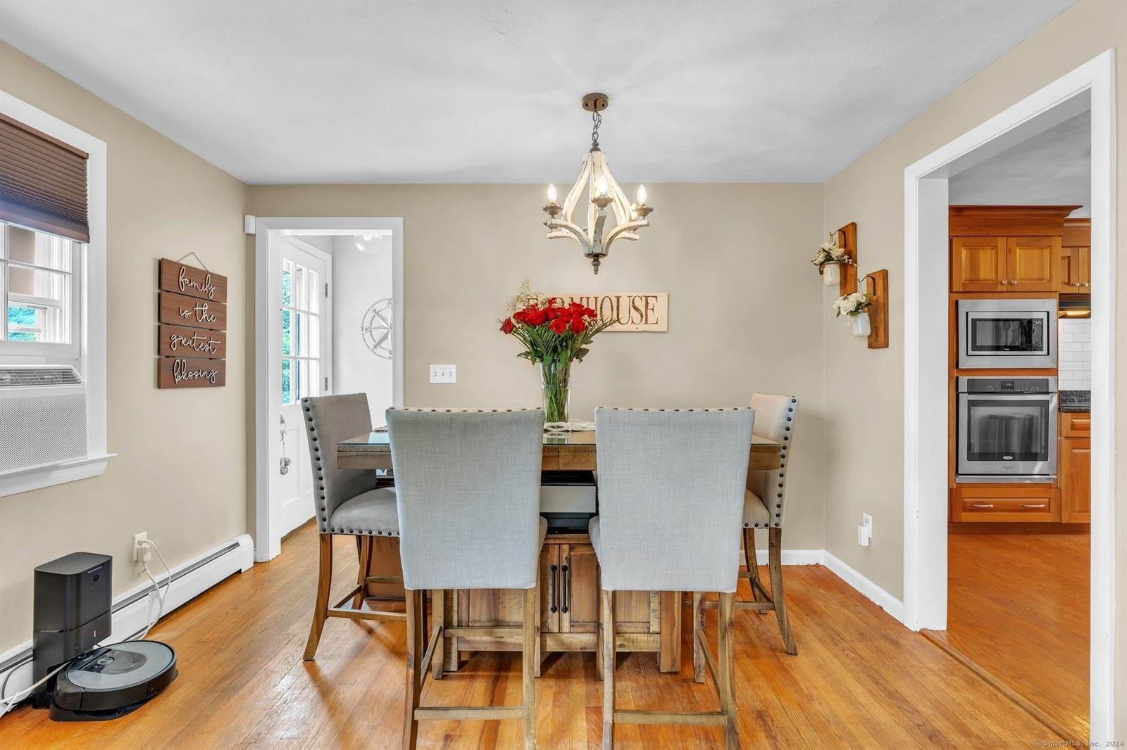 58 West Granby, Granby, CT 06035