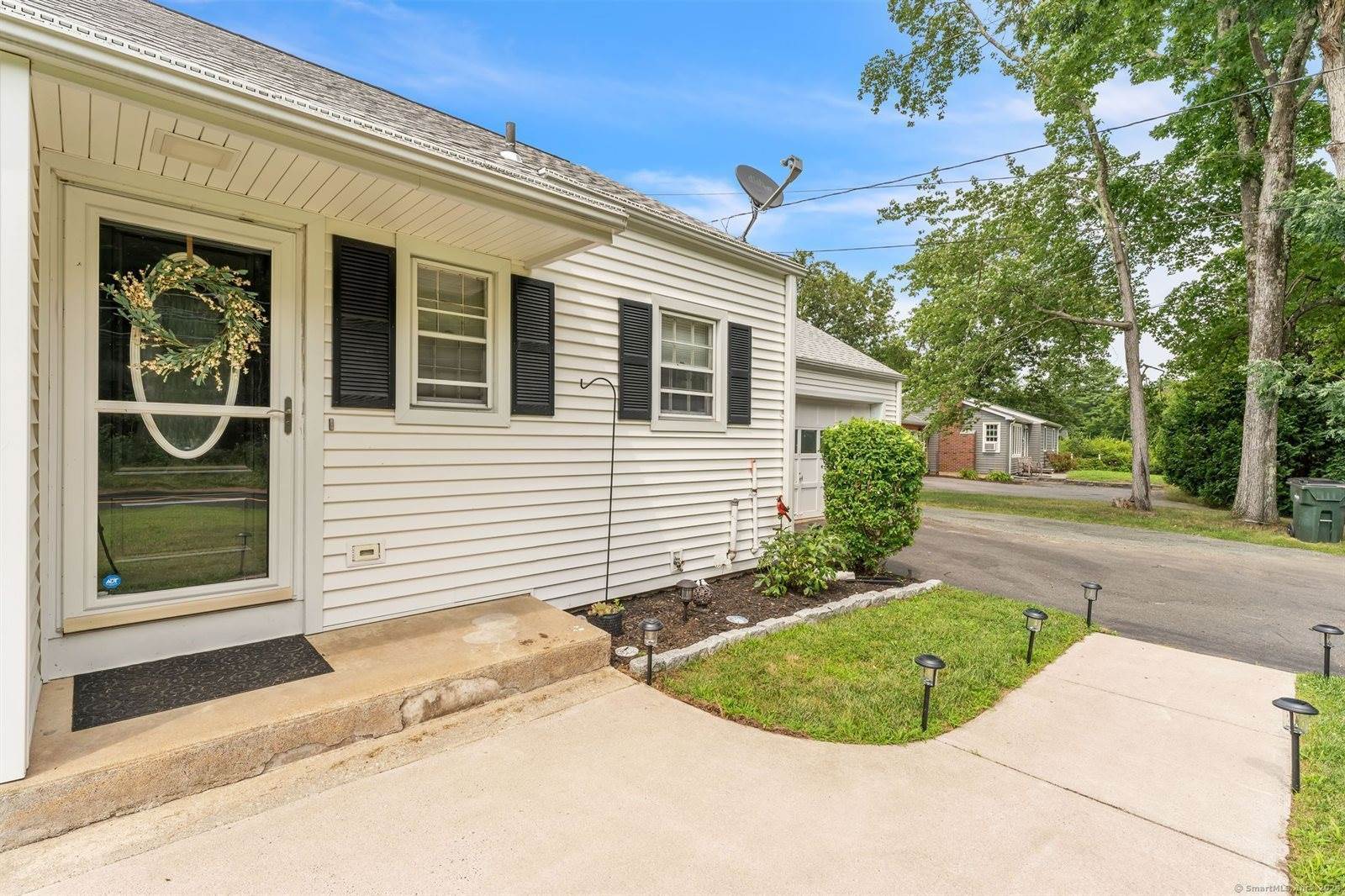 58 West Granby, Granby, CT 06035