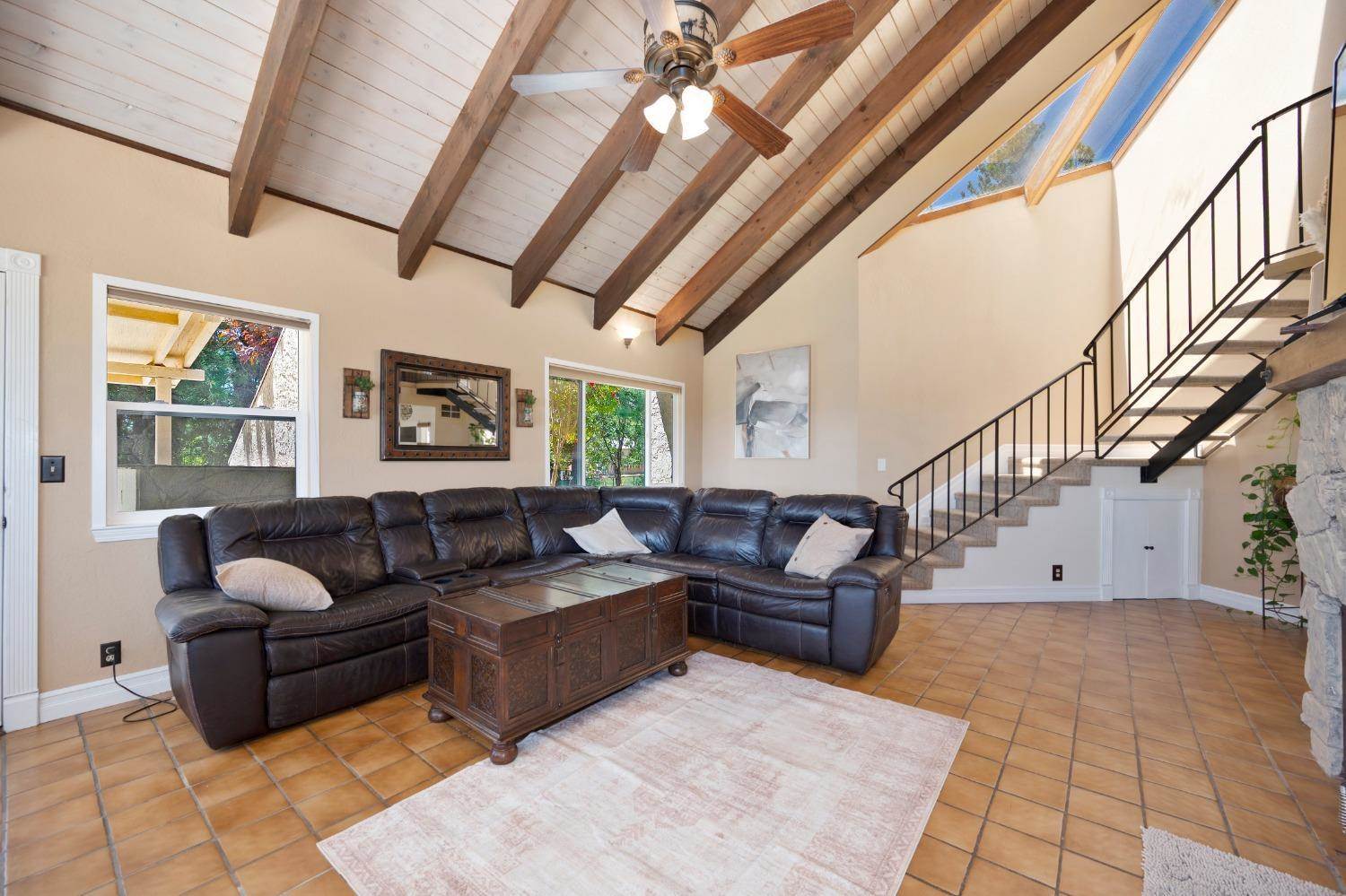 381 Cheryl Lane, Applegate, CA 95703