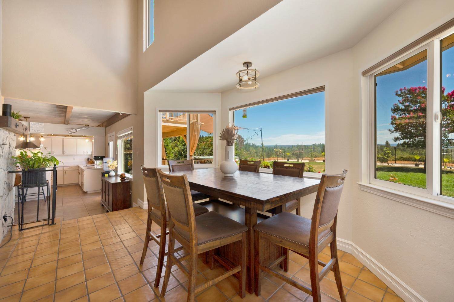 381 Cheryl Lane, Applegate, CA 95703