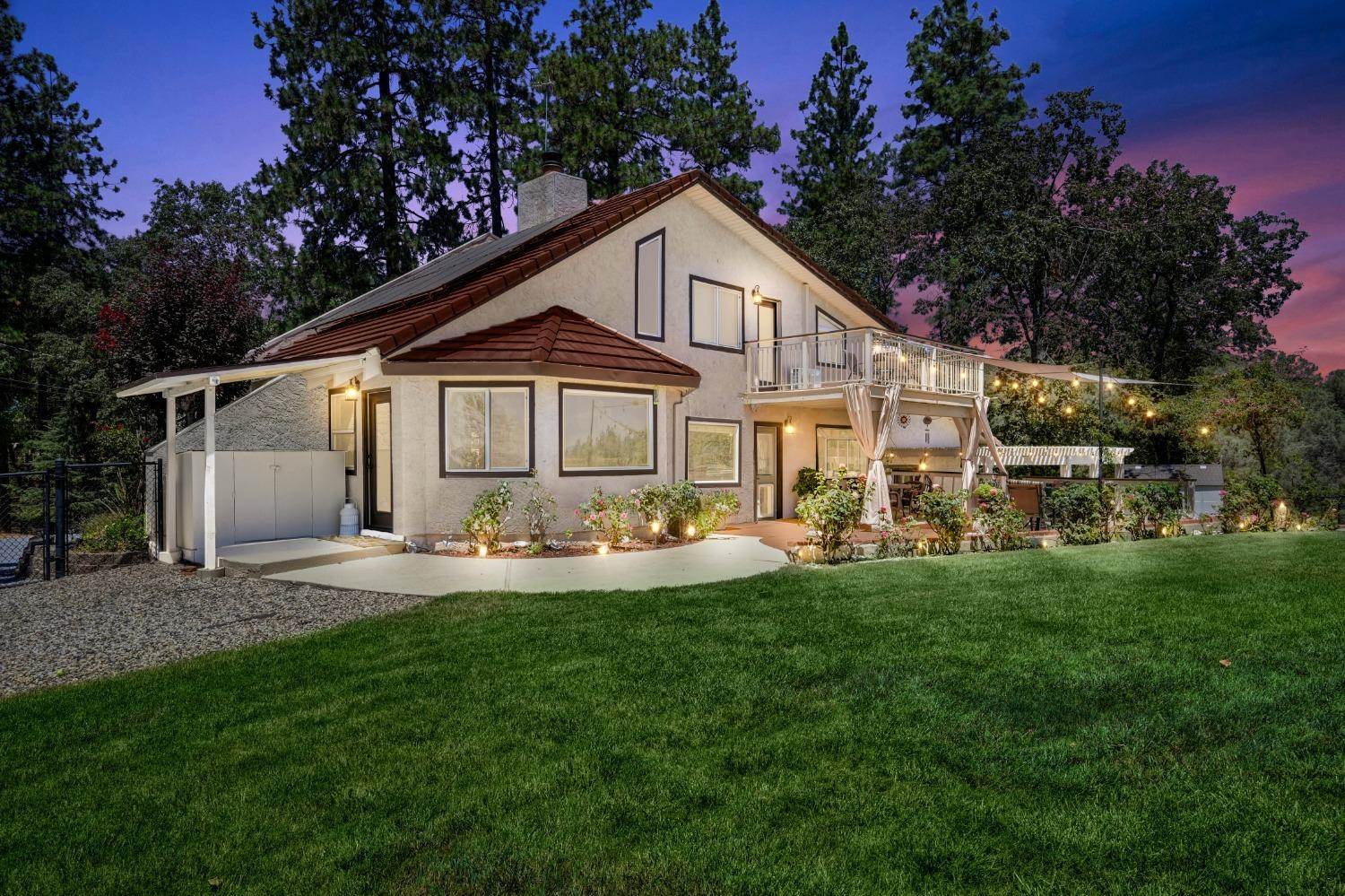 381 Cheryl Lane, Applegate, CA 95703