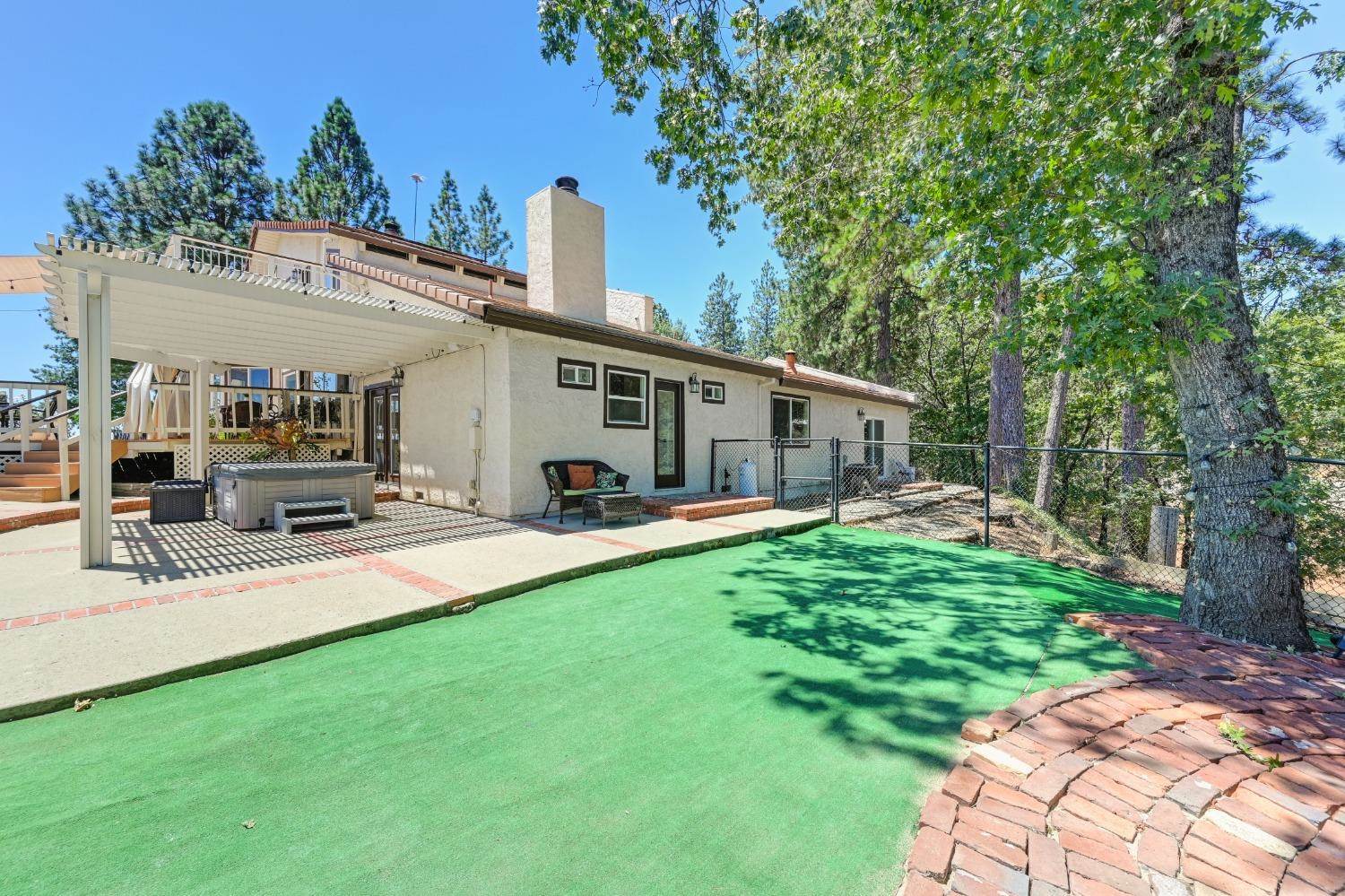 381 Cheryl Lane, Applegate, CA 95703