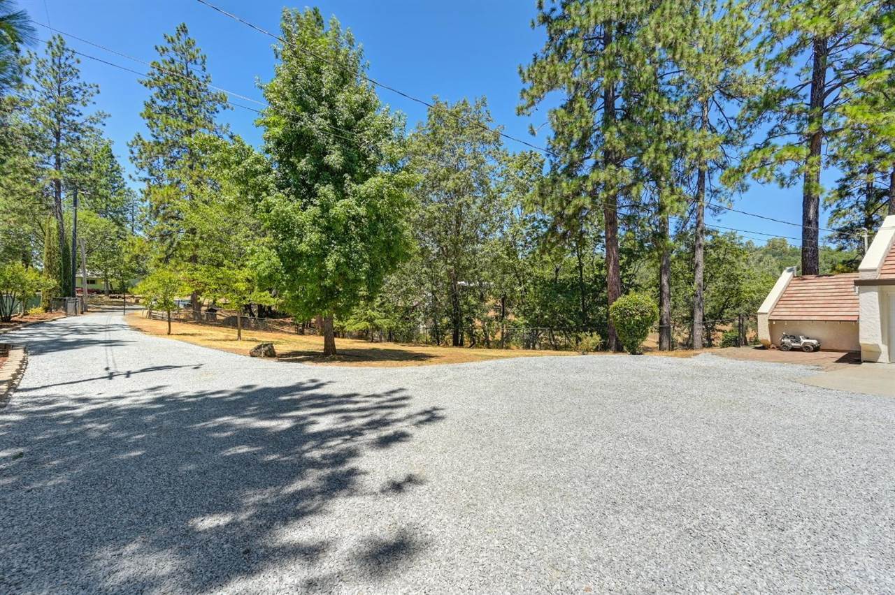381 Cheryl Lane, Applegate, CA 95703