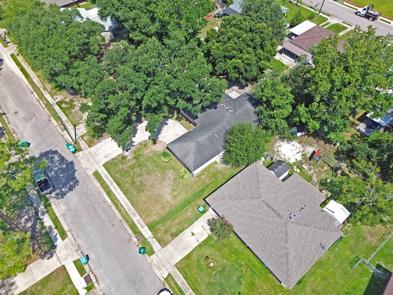 5 Lafayette Pl, Gulfport, MS 39507