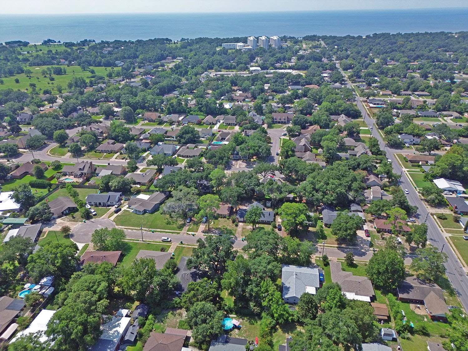 5 Lafayette Pl, Gulfport, MS 39507