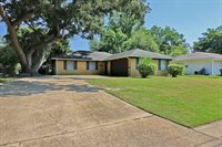 5 Lafayette Pl, Gulfport, MS 39507