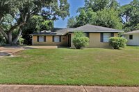 5 Lafayette Pl, Gulfport, MS 39507