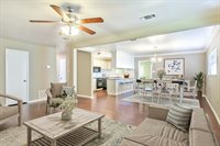 5 Lafayette Pl, Gulfport, MS 39507